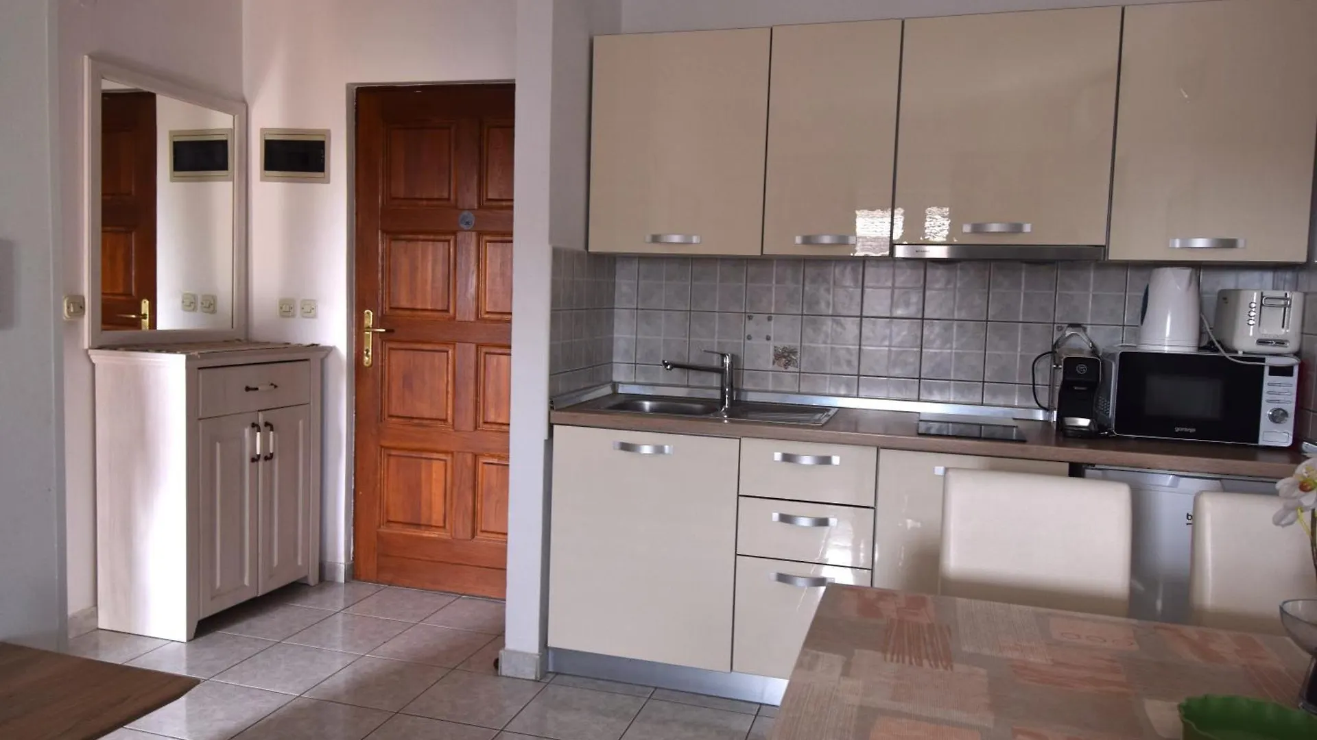 Guesthouse Zagora Pula 3*,  Croatia